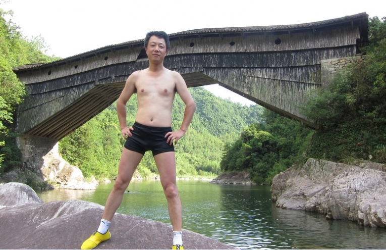 8_SI0XB$AJR$E_6~W2]1UYT.jpg