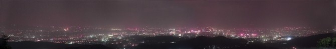 在山顶冷的牙齿打岔